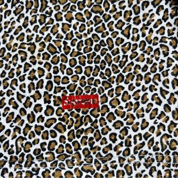 Hanes x Supreme collab cheetah t-shirt, size medium - Picture 2 of 3